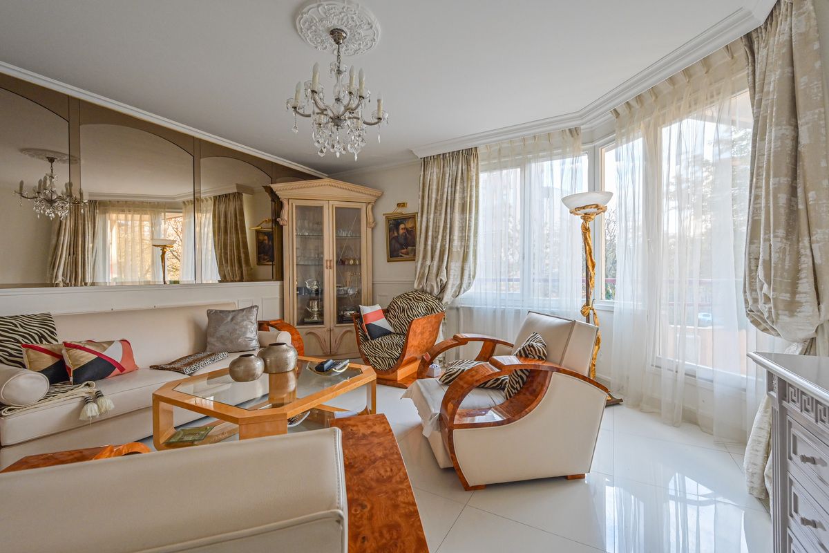 2 bedrooms Apartment in Creteil, France No. 116945