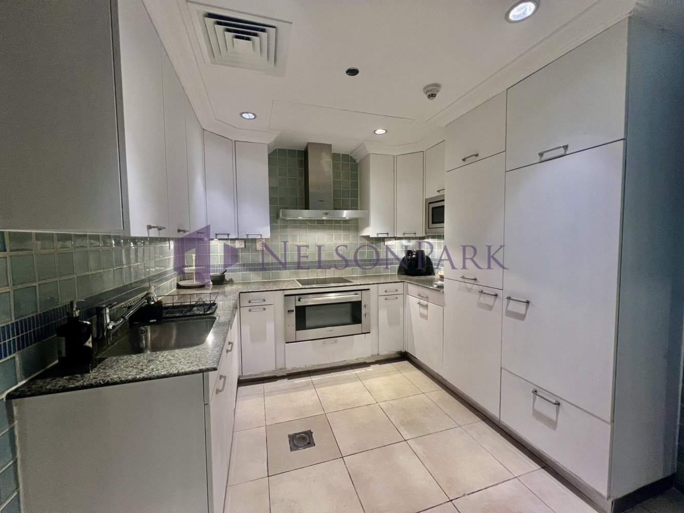 4 غرف نوم شقة في الدوحة, Qatar رقم 833