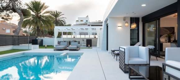 4 غرف نوم فيلا في La Zenia, Spain رقم 8568 19