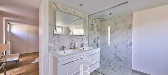 6 Schlafzimmer Haus in Jouy-en-Josas, France, Nr. 184408 16