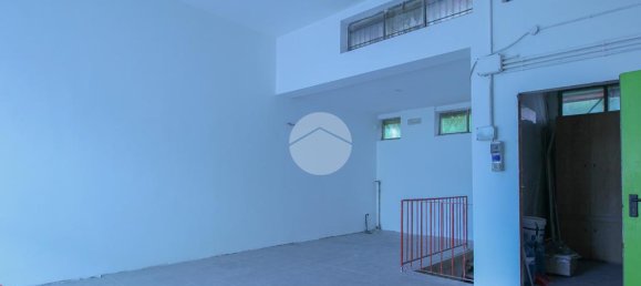 4-salle Propriété commerciale à Vaprio d'Adda, Italy No. 287969 14