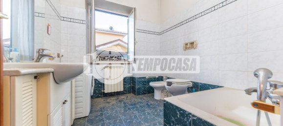 Квартира с 2 спальнями в Рим, Италия № 377770 14