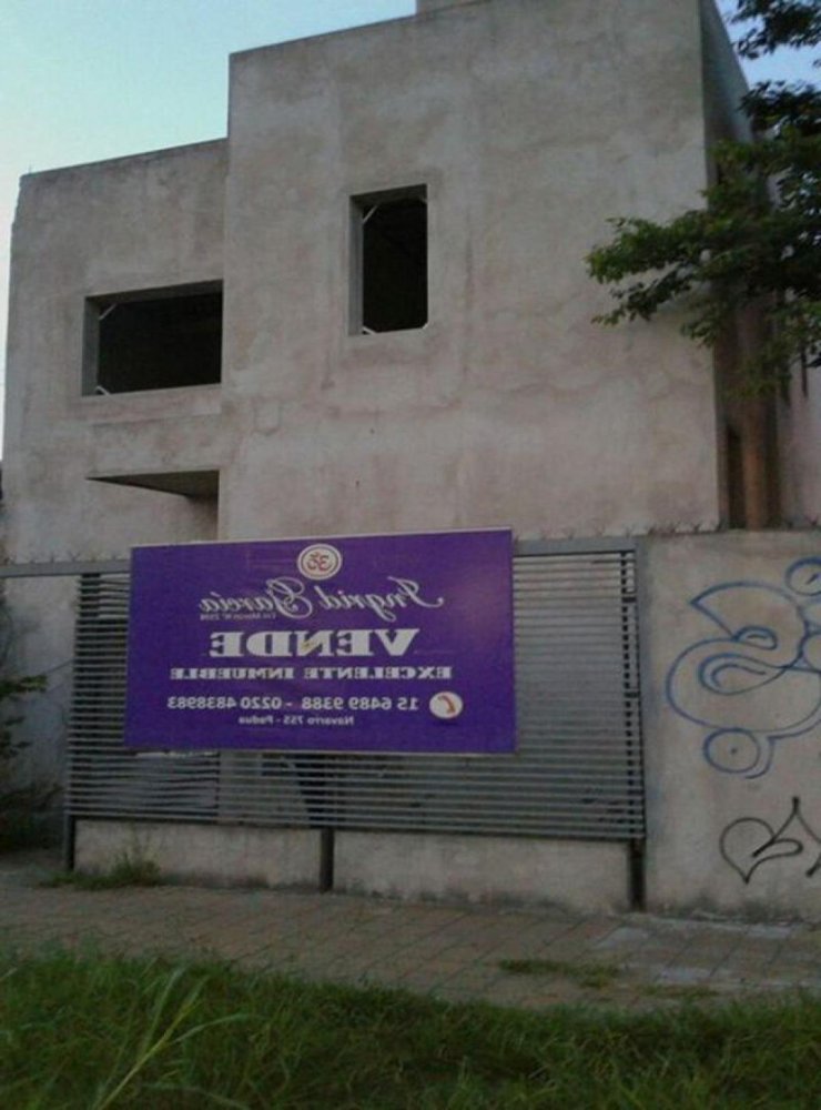 3 bedrooms House in Merlo, Argentina No. 85333