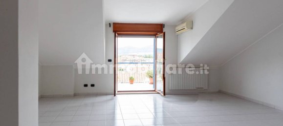 3 Schlafzimmer Wohnung in San Nicola la Strada, Italy, Nr. 144826 5