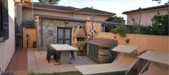 5-salle Appartement à Olbia, Italy No. 212176 18