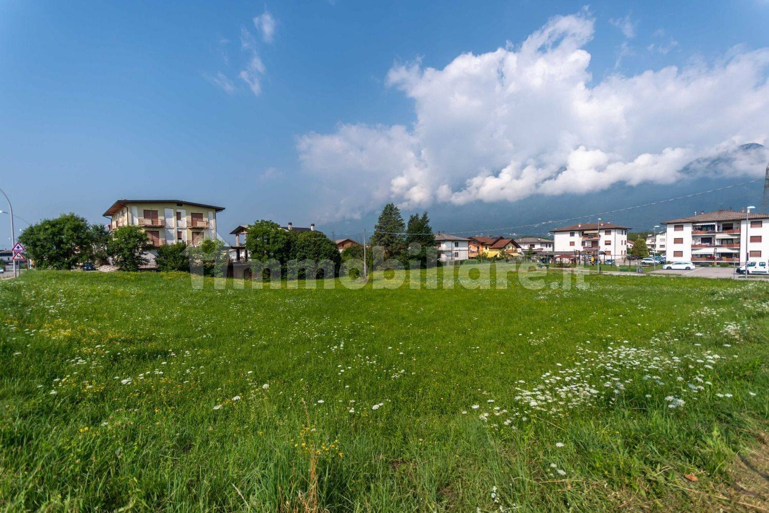 Terreno en Sedico, Italy 3918 m² No. 269606
