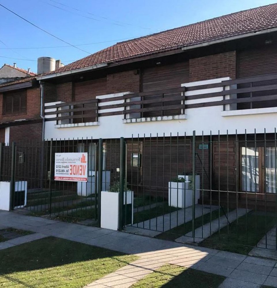 2 bedrooms Apartment in Mar del Plata, Argentina No. 85017