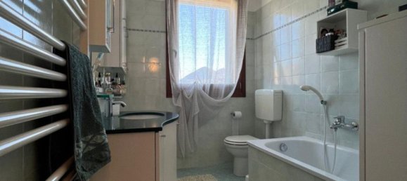 3 rooms Apartment in Lozzo Atestino, Italy No. 150896 12