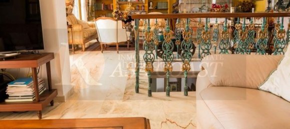 4 bedrooms Penthouse in Fuengirola, Spain No. 47649 5