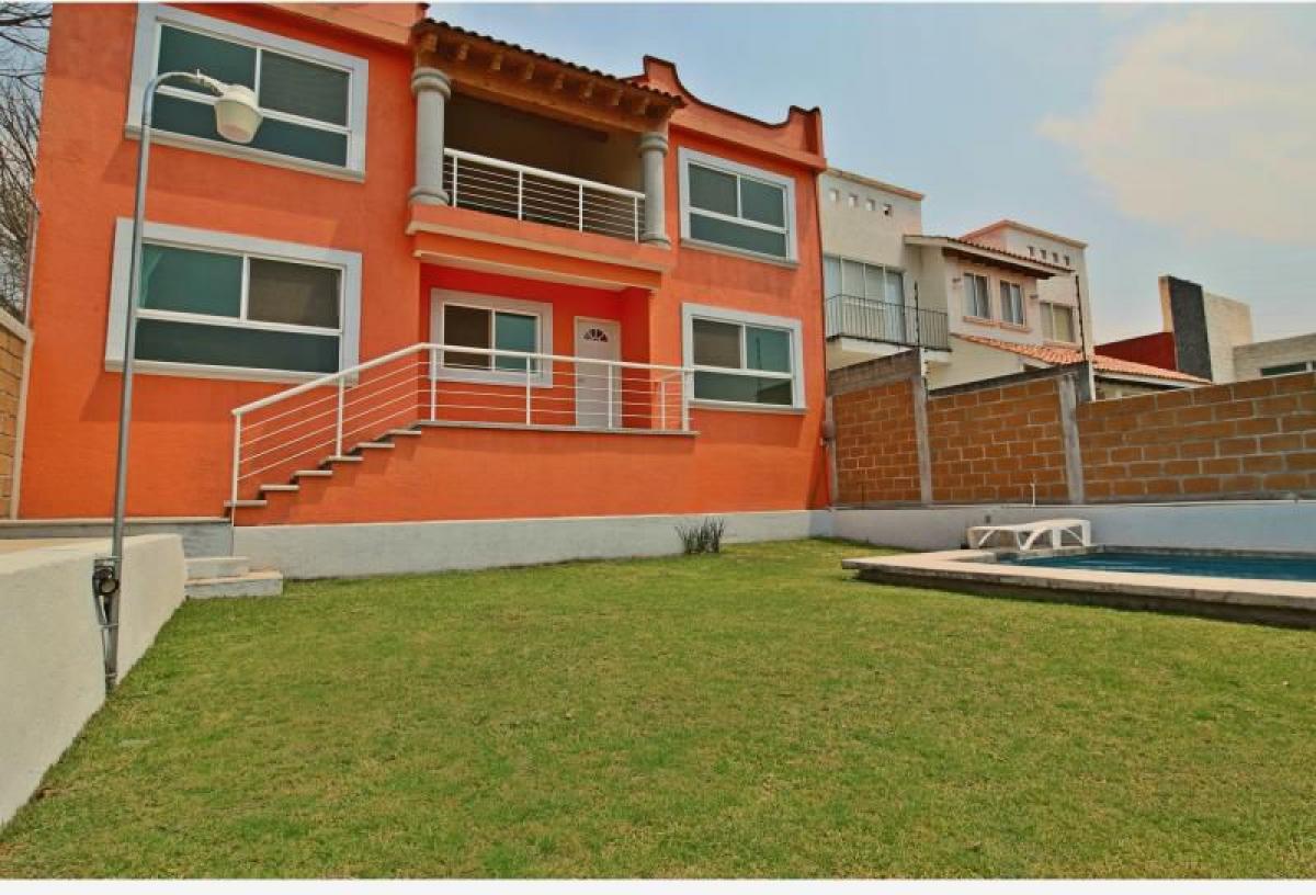 Дом с 4 спальнями в Морелос, Мексика № 145871