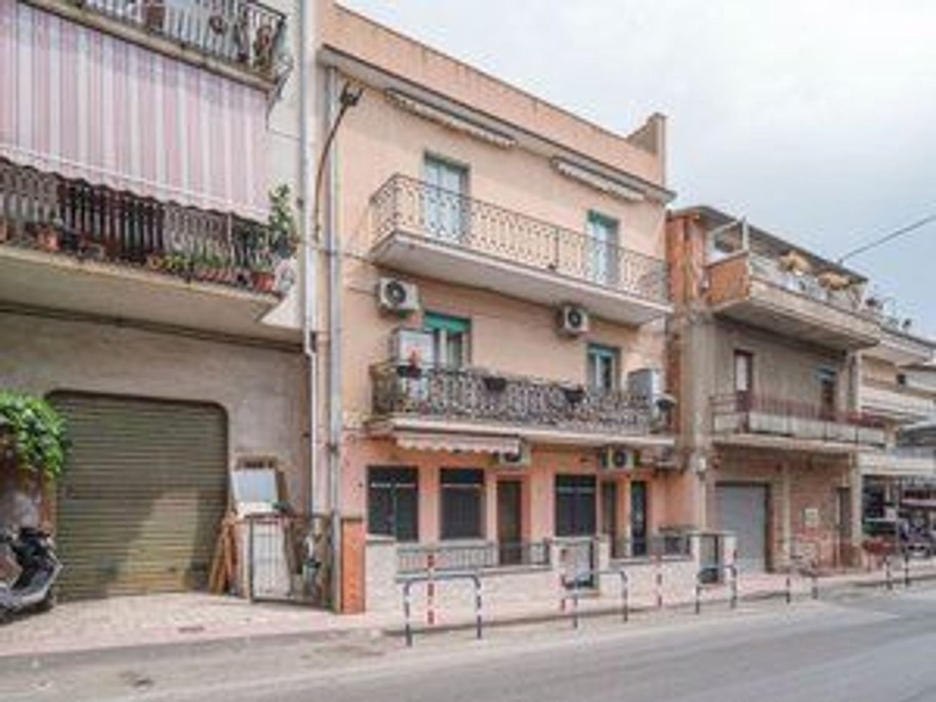 6 غرف نوم شقة في Giardini-Naxos, Italy رقم 346277