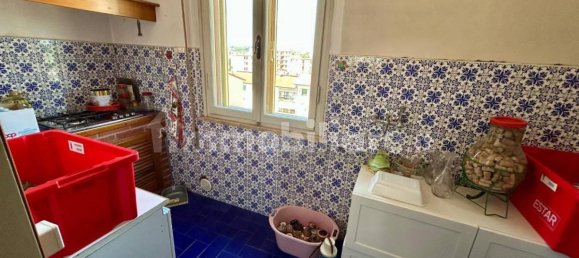2 bedrooms Penthouse in Empoli, Italy No. 337570 6