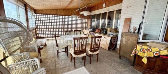 2 bedrooms Penthouse in Empoli, Italy No. 337570 16