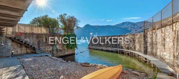 Вилла с 2 спальнями в Манделло дель Ларио, Италия № 64744 5