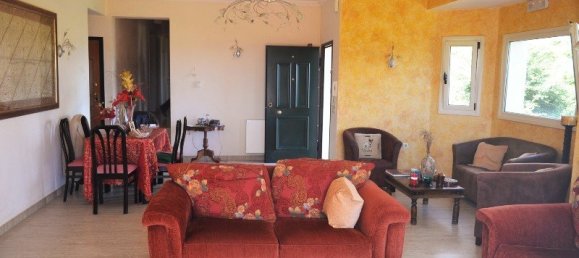 4 Schlafzimmer Gewerbliche Immobilie in Corfu, Greece, Nr. 6698 5