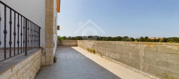 4 bedrooms Commercial property in Kiti, Cyprus No. 139150 13