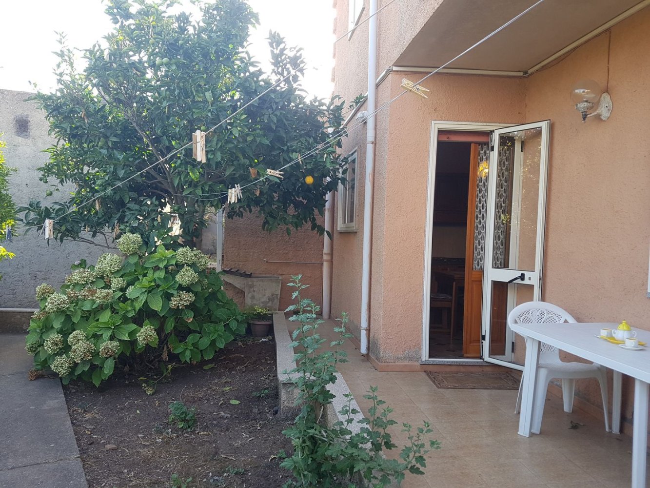 8-salle Maison à Suni, Italy No. 70344