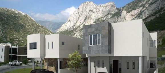 Casa de 3 dormitorios en Nuevo León, Mexico No. 170608 2