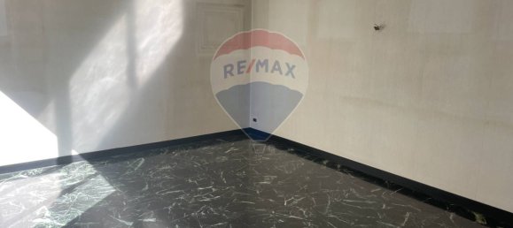 5-salle Appartement à Genoa, Italy No. 55773 12