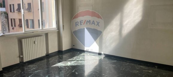 5-salle Appartement à Genoa, Italy No. 55773 9