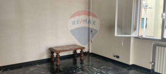 5-salle Appartement à Genoa, Italy No. 55773 10