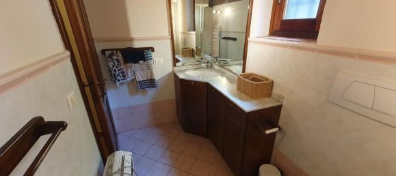 6 rooms House in Lamporecchio, Italy No. 269733 13