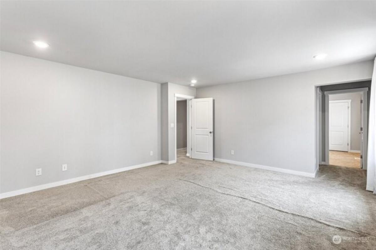 Дом с 3 спальнями в Bonney Lake, США № 398484