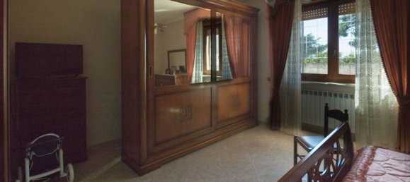 8 Schlafzimmer Schlösser in Castro, Italy, Nr. 374124 14
