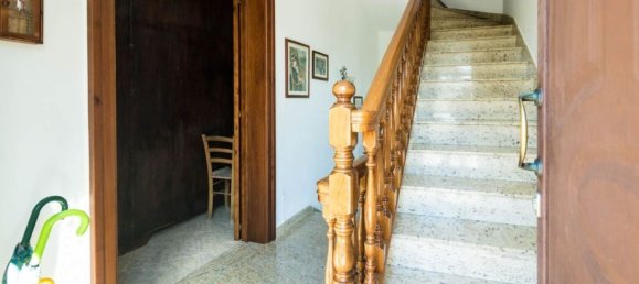 8 Schlafzimmer Schlösser in Castro, Italy, Nr. 374124 32