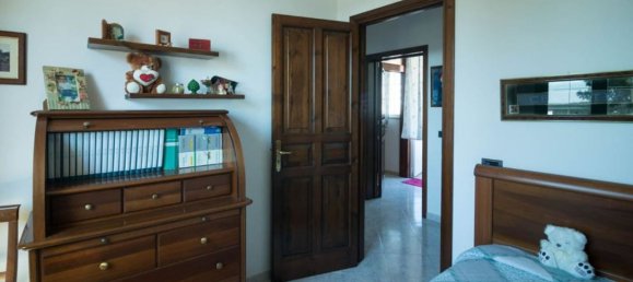 8 Schlafzimmer Schlösser in Castro, Italy, Nr. 374124 55