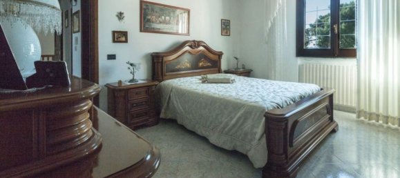 8 Schlafzimmer Schlösser in Castro, Italy, Nr. 374124 37