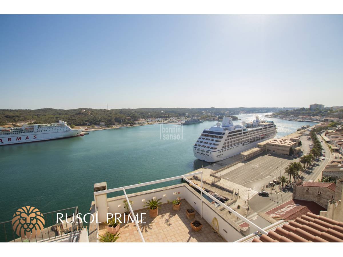 Moradia em banda T8 em Mahon, Spain N.º 184