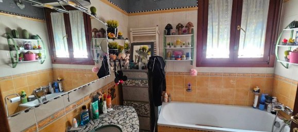 2 bedrooms Apartment in Casalecchio di Reno, Italy No. 203207 25