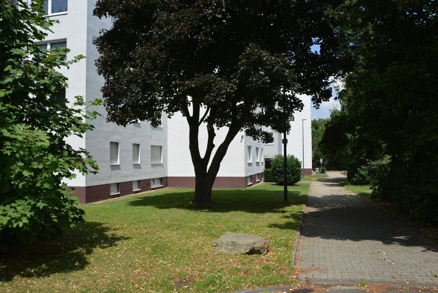 Apartamento de 3 dormitorios en Aachen, Germany No. 248020