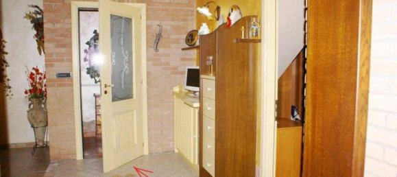 Apartamento de 4 habitaciónes en San Severo, Italy No. 265691 10