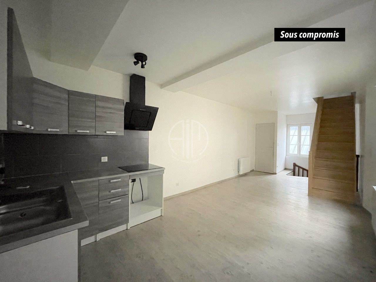 Apartamento de 2 dormitorios en Vendome, France No. 68289