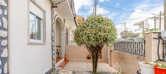 6 bedrooms House in Corroios, Portugal No. 156249 43