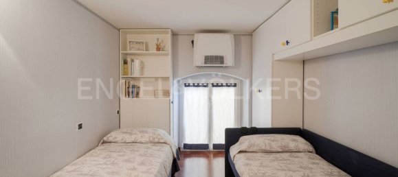 Квартира с 3 спальнями в Алассио, Италия № 127715 7