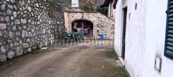 4 bedrooms House in Capannori, Italy No. 69654 8