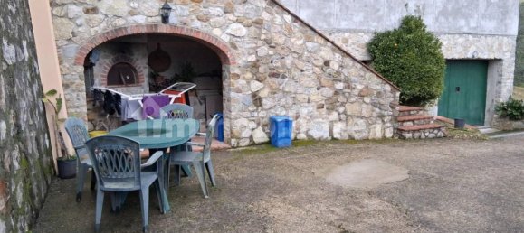 4 bedrooms House in Capannori, Italy No. 69654 21