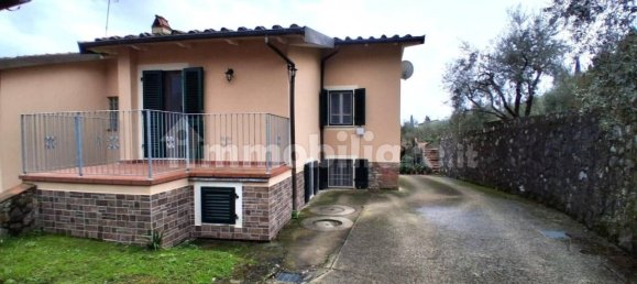4 bedrooms House in Capannori, Italy No. 69654 11