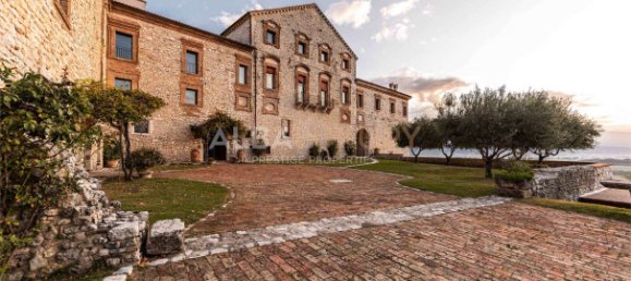 35-Zimmer Wohnung in Contigliano, Italy, Nr. 164503 9