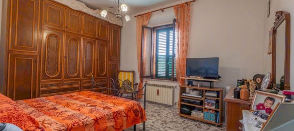 3 Schlafzimmer Wohnung in Piombino, Italy, Nr. 358278 16