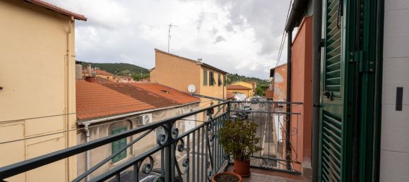 3 Schlafzimmer Wohnung in Piombino, Italy, Nr. 358278 10