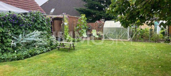 4 rooms Townhouse in Nienburg, Germany No. 268367 3