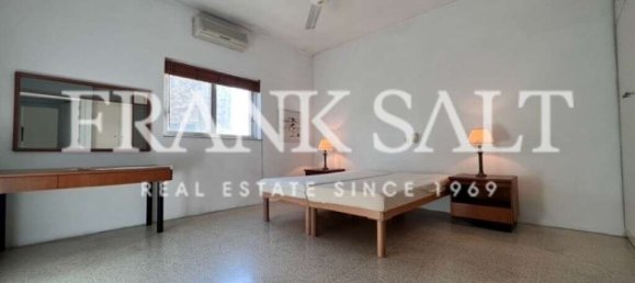 4 bedrooms Villa in Gzira, Malta No. 4975 10
