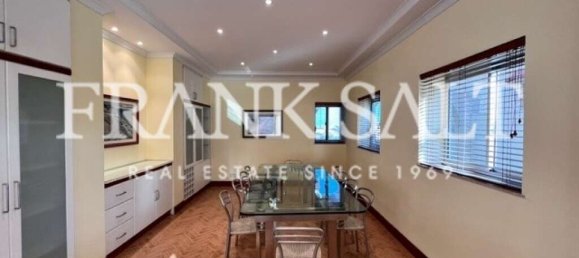 4 bedrooms Villa in Gzira, Malta No. 4975 3
