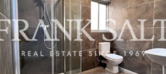 4 bedrooms Villa in Gzira, Malta No. 4975 17