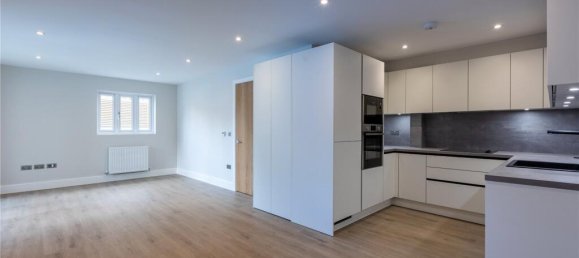 Duplex independente T2 em Cuffley, United Kingdom N.º 6548 3