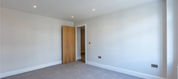 Duplex independente T2 em Cuffley, United Kingdom N.º 6548 7